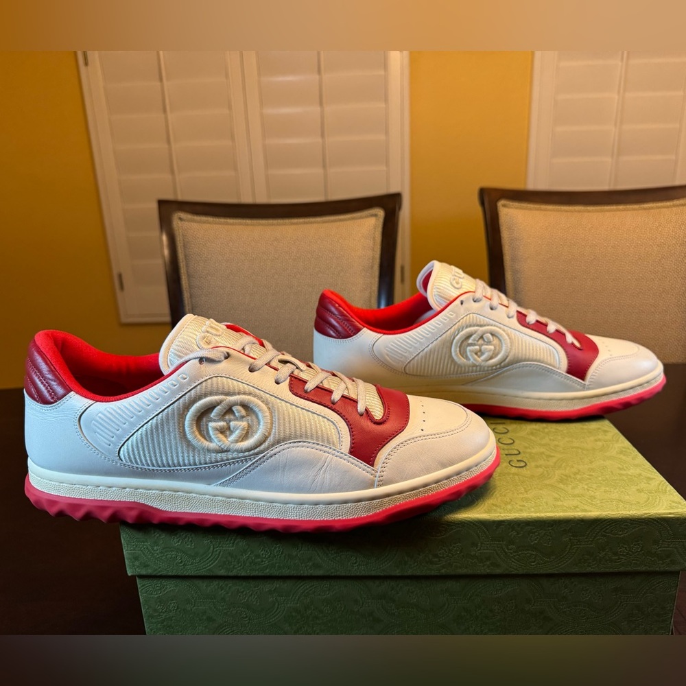 Gucci White and Red Sneakers - Picture 2 of 15